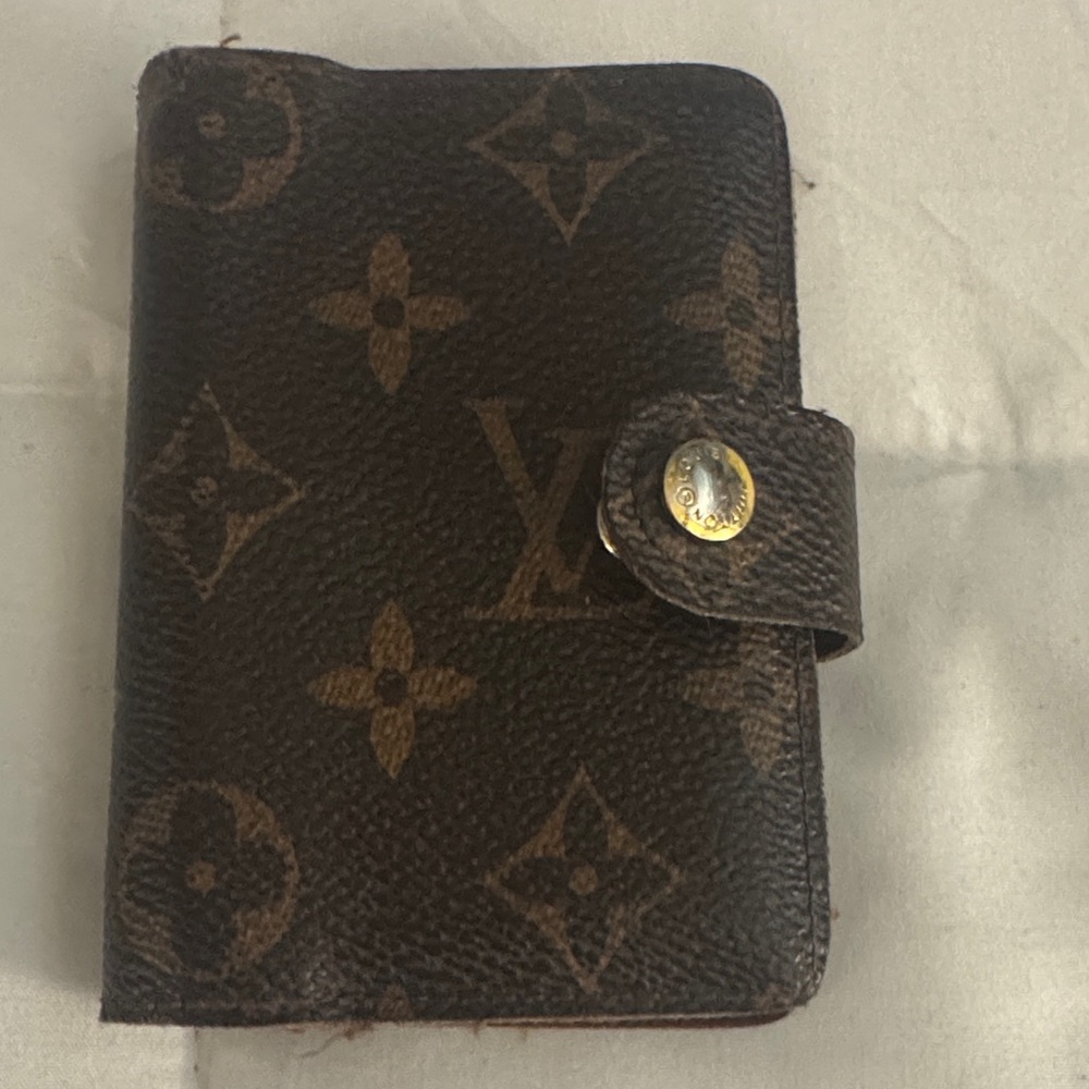 Louis Vuitton Brown Monogram Card Holder